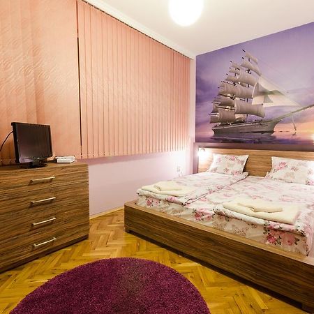 Sea Garden Plaza Apartment Burgas ภายนอก รูปภาพ