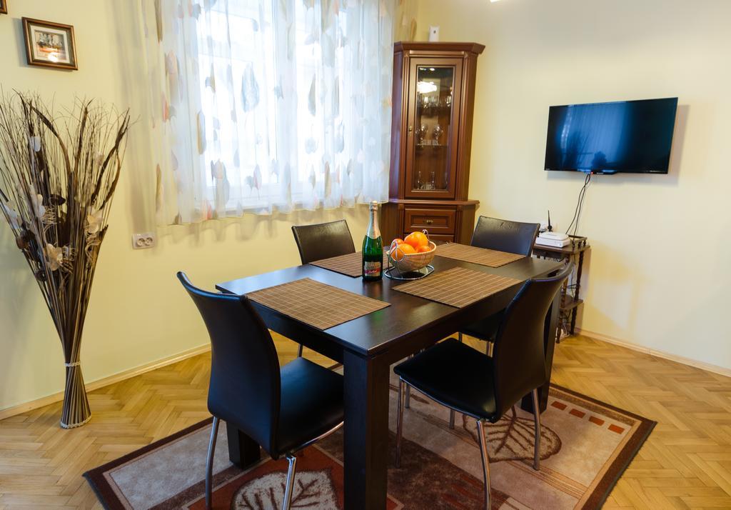 Sea Garden Plaza Apartment Burgas ภายนอก รูปภาพ